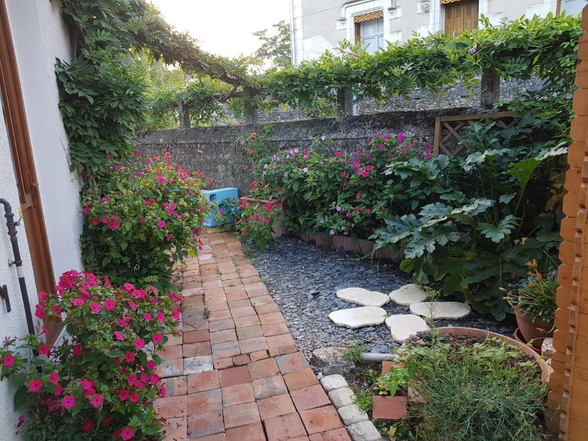 L'Intervalle Des 18 Chateaux Saint-Georges-sur-Cher Luaran gambar