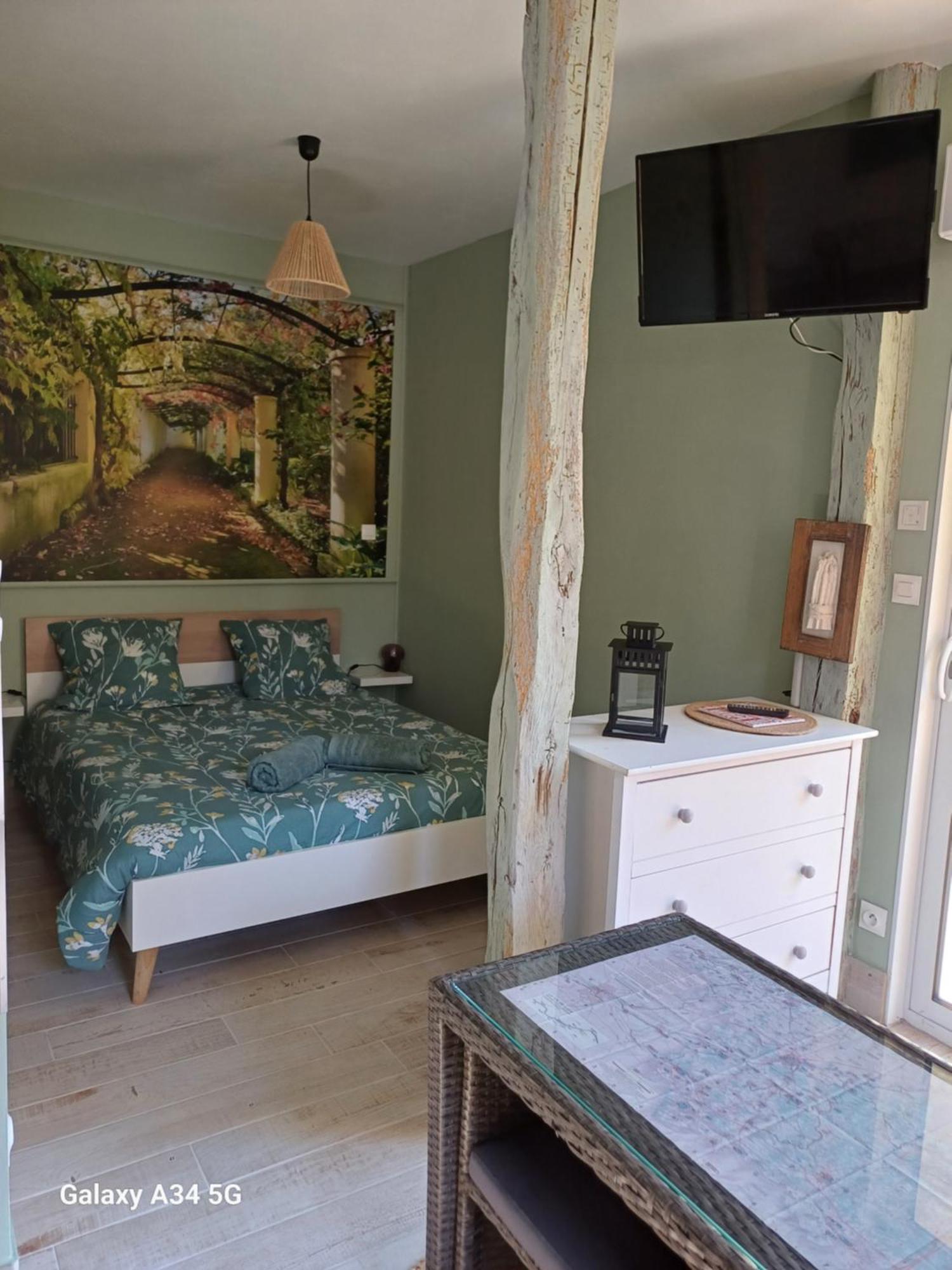 L'Intervalle Des 18 Chateaux Saint-Georges-sur-Cher Luaran gambar